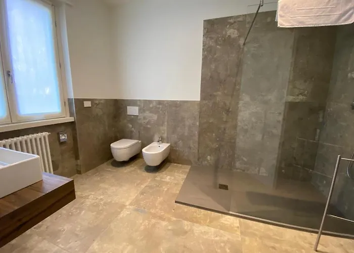 Foresteria Dansi 4* Варезе