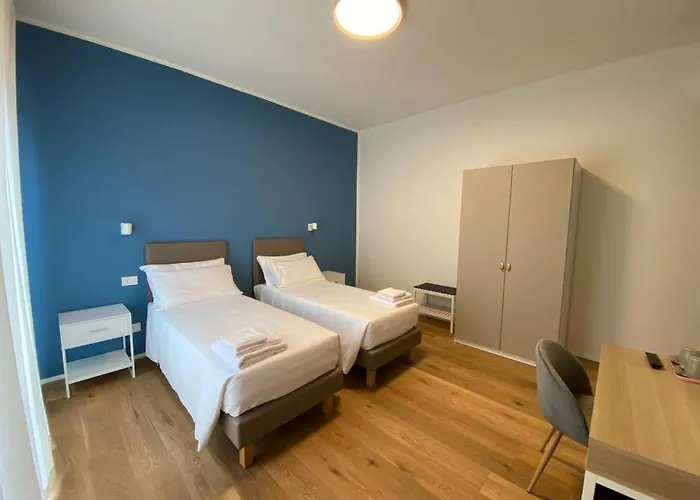 Foresteria Dansi Гостевой дом Варезе